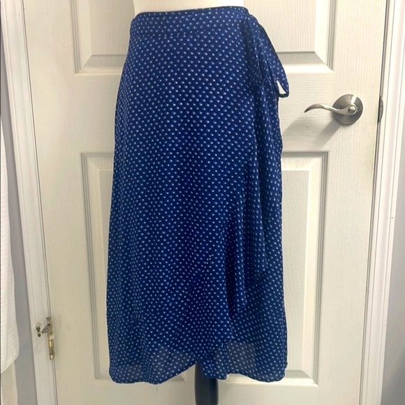 Lucky Brand Dresses & Skirts - Lucky Brand Bohemian Blue and White Midi Wrap Skirt Size S